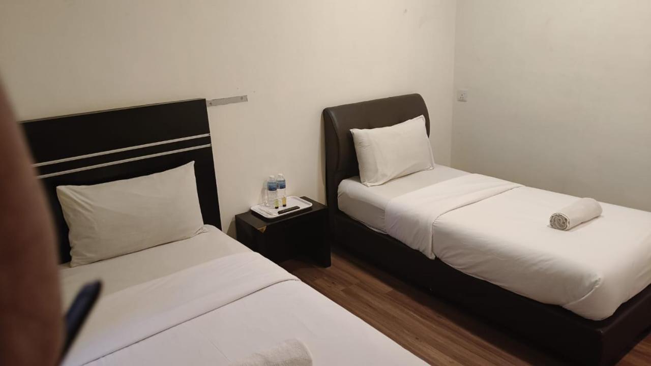 Bluebell Hotel Секудаи Экстерьер фото